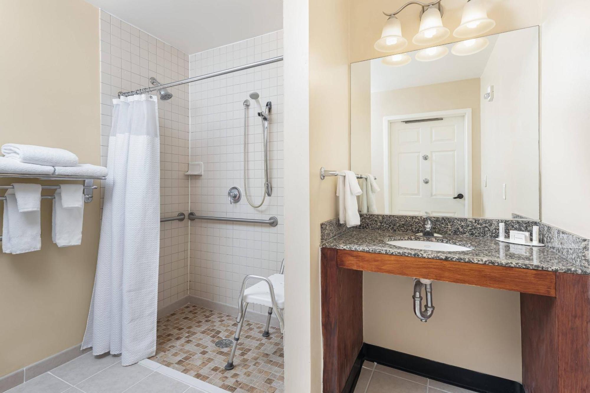 Towneplace Suites Suffolk Chesapeake Eksteriør bilde